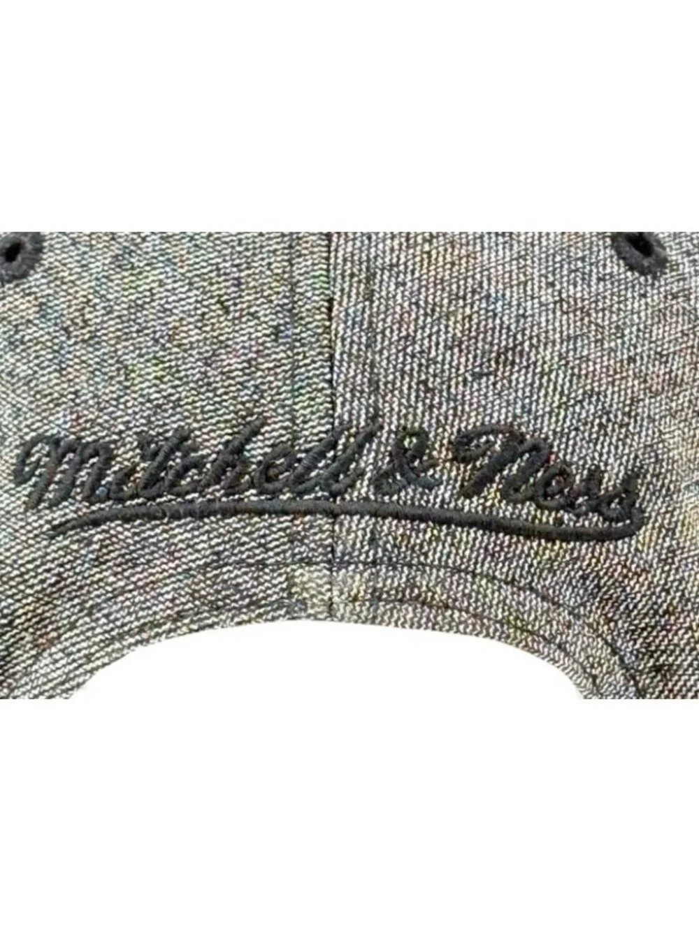 Mitchell & Ness Chicago Bulls Snapback Hat Gray Black Reflective Logo Unisex